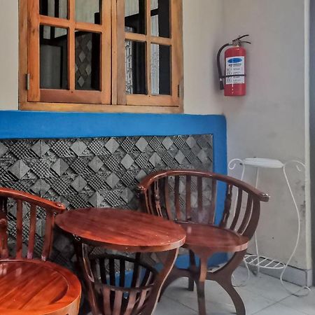 Reddoorz Near Pantai Pancer Door Pacitan Hotel Bagian luar foto